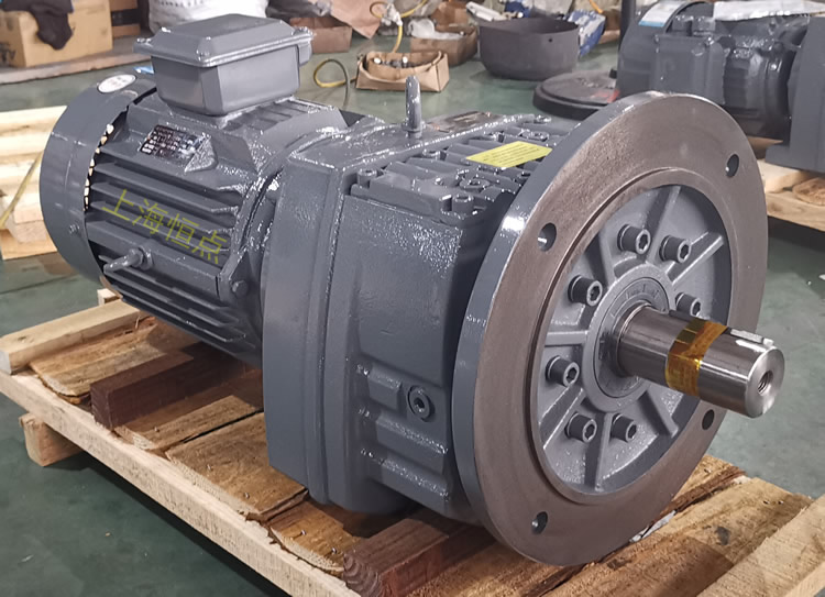 RF87減速機，立式安裝，輸入配電機，實物照片如下