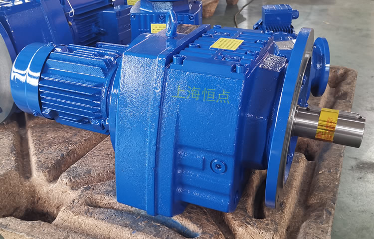 RF87減速機，立式安裝，輸入配電機，實物照片如下