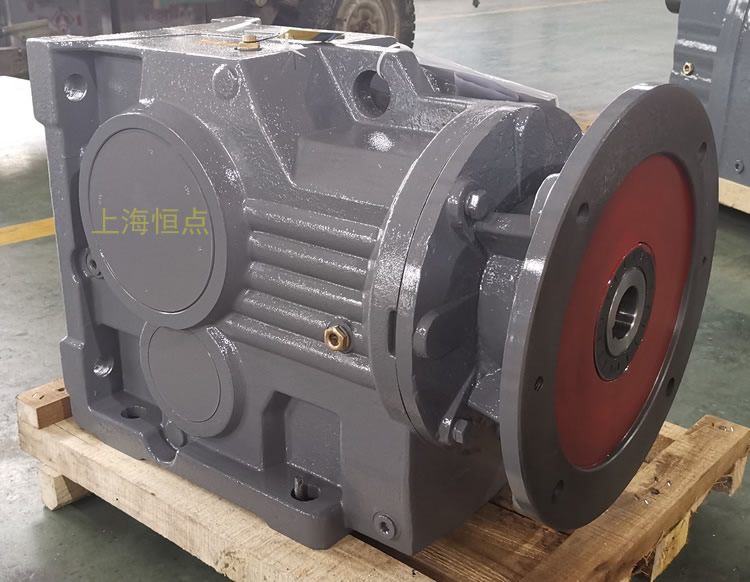 K97減速機，輸入配電機法蘭端蓋，右輸出單軸，實物圖如下