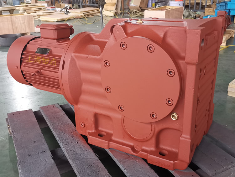 K107減速機 輸入配普通電機 輸出單軸 紅色油漆 